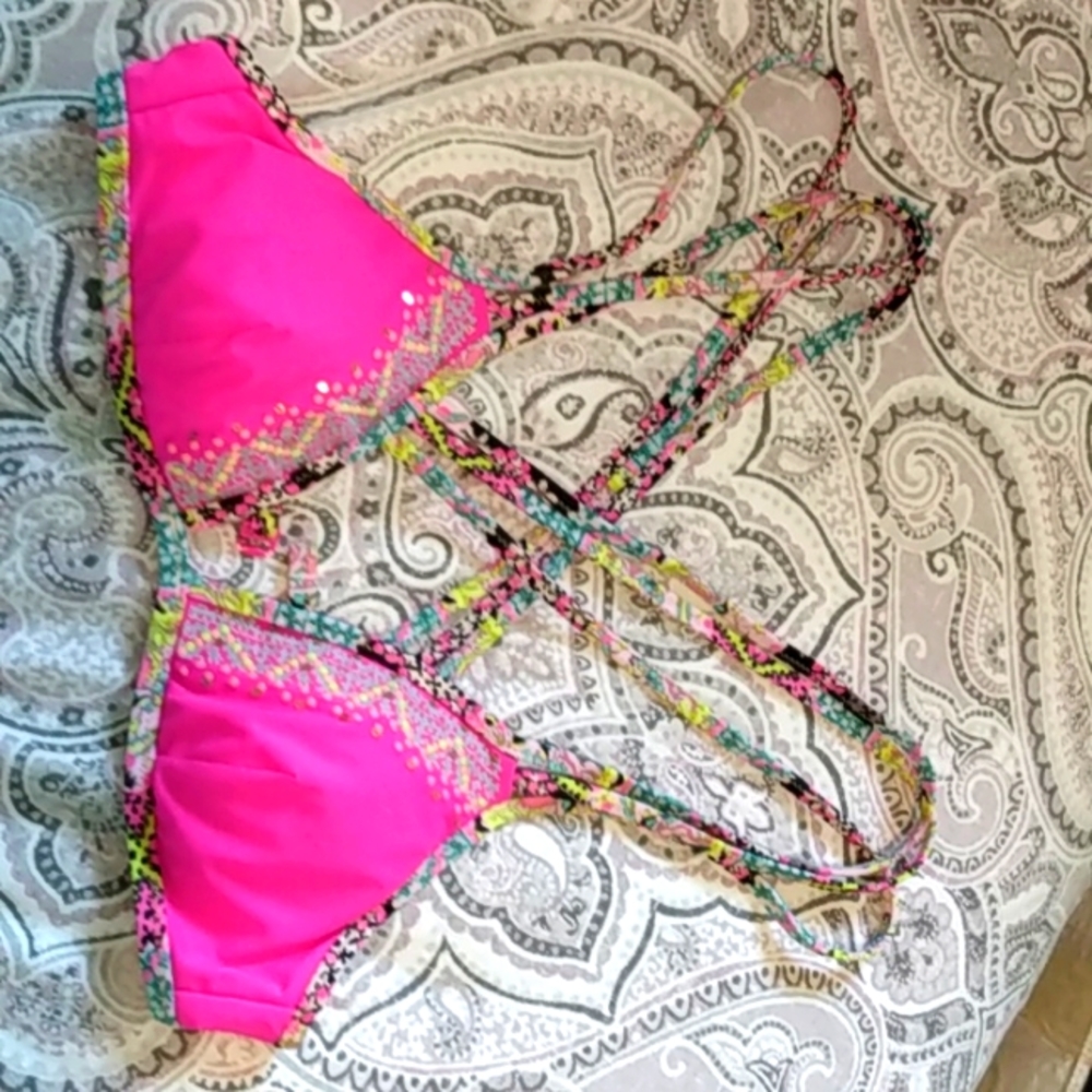 VS Strappy Swim Top